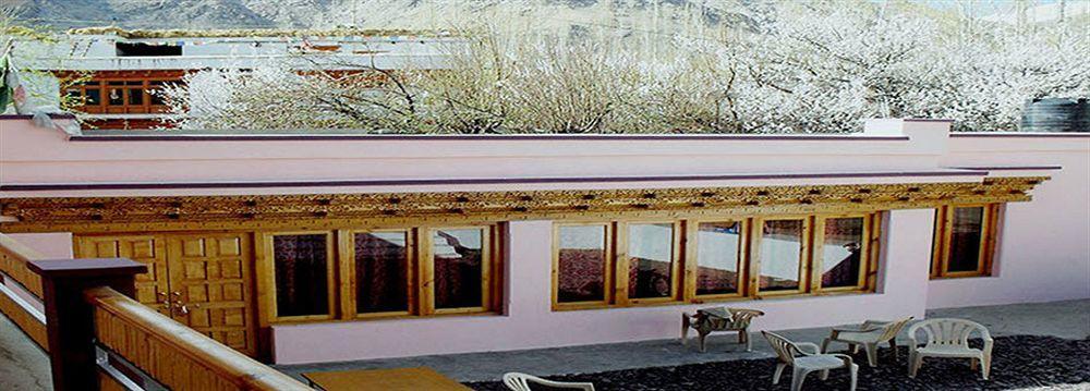 Beyond Stay - Kanika Himalayan View Leh Eksteriør bilde