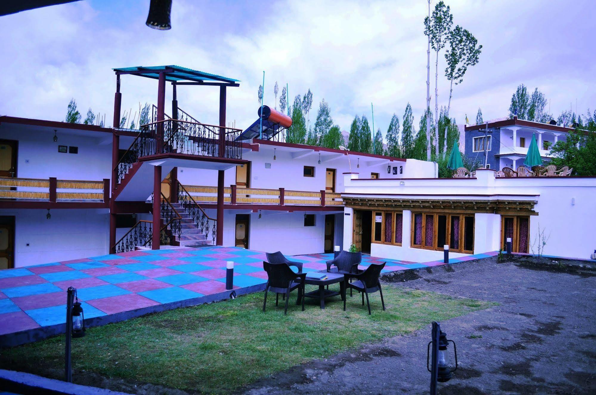 Beyond Stay - Kanika Himalayan View Leh Eksteriør bilde